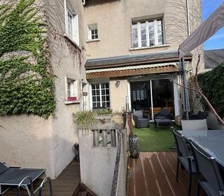  Maison � vendre 7 pi�ces 225 m�