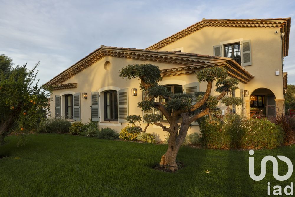 � vendre  Maison Saint-Tropez (83990)