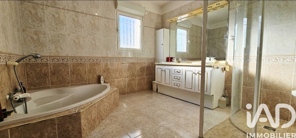 � vendre  Maison Agay (83530)