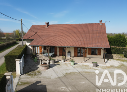   Vente Maison/villa 8 pi�ces Maison - 8 pi�ce(s) - 190 m�