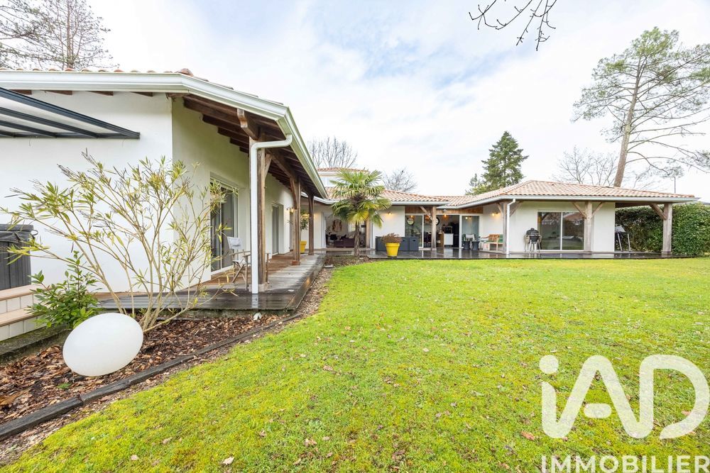 � vendre  Villa Blanquefort (33290)