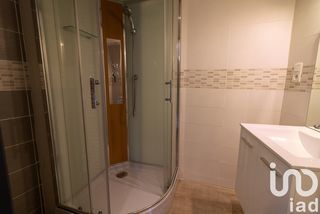  Immeuble � vendre 141 m�