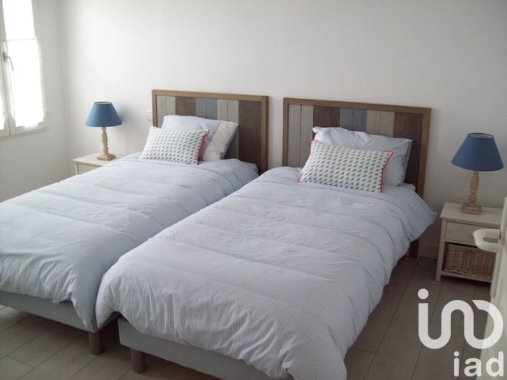 � vendre  Maison Saint-Martin-de-R� (17410)