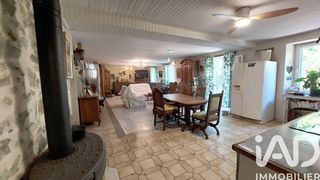  Maison � vendre 9 pi�ces 196 m�