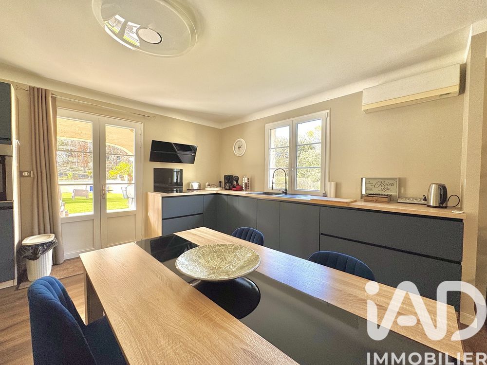 � vendre  Maison Mimet (13105)