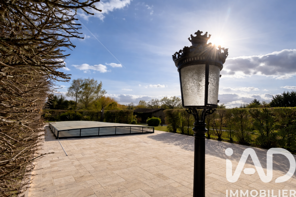 � vendre  Maison La Clotte (17360)