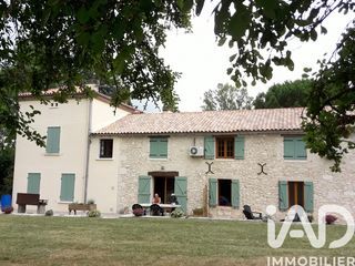  Maison � vendre 15 + pi�ces 499 m�