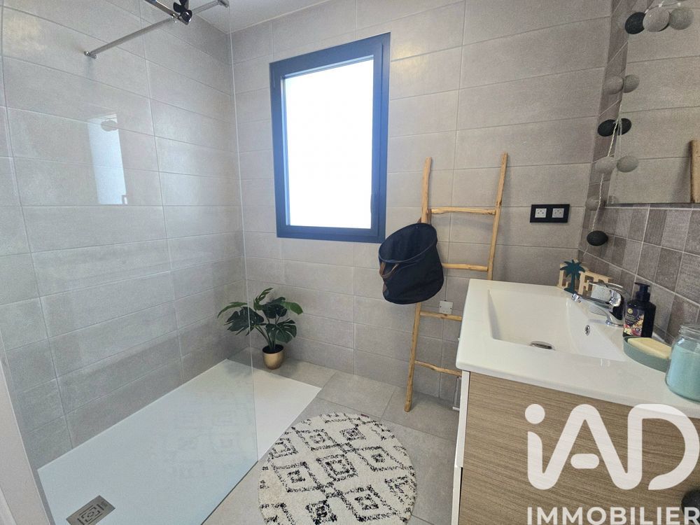 � vendre  Maison Espoey (64420)