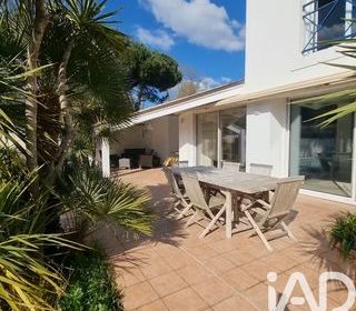  Maison � vendre 6 pi�ces 206 m�