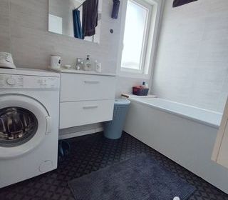  Immeuble � vendre 210 m�