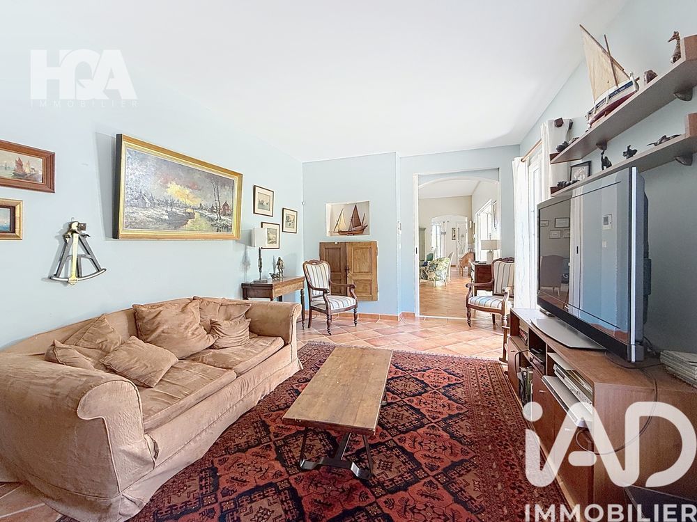 � vendre  Maison Cuers (83390)