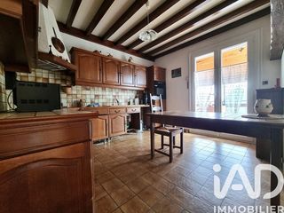  Maison � vendre 10 pi�ces 200 m�