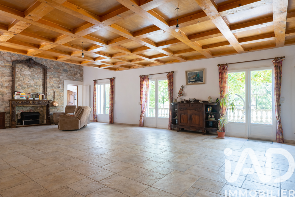 � vendre  Maison Solli�s-Pont (83210)