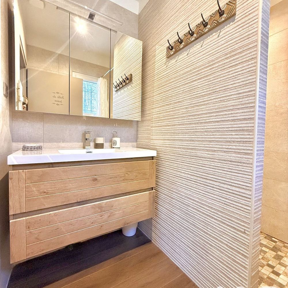 � vendre  Maison Mimet (13105)