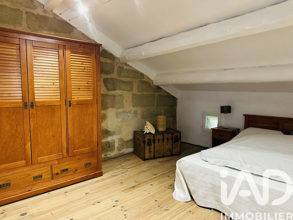 � vendre  Maison Saint-Quentin-la-Poterie (30700)