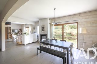  Maison � vendre 8 pi�ces 215 m�