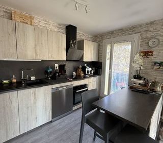  Appartement � vendre 4 pi�ces 79 m�