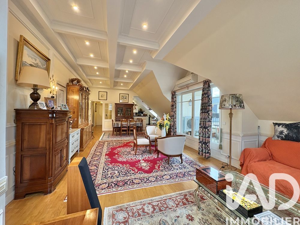 � vendre  Appartement Versailles (78000)