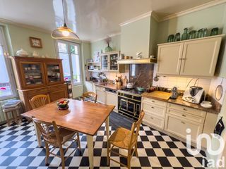  Maison � vendre 8 pi�ces 280 m�