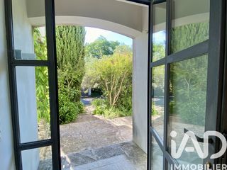  Villa � vendre 11 pi�ces 295 m�