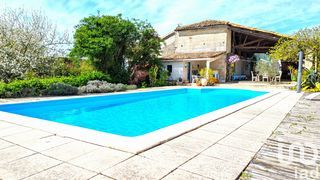  Maison � vendre 9 pi�ces 305 m�