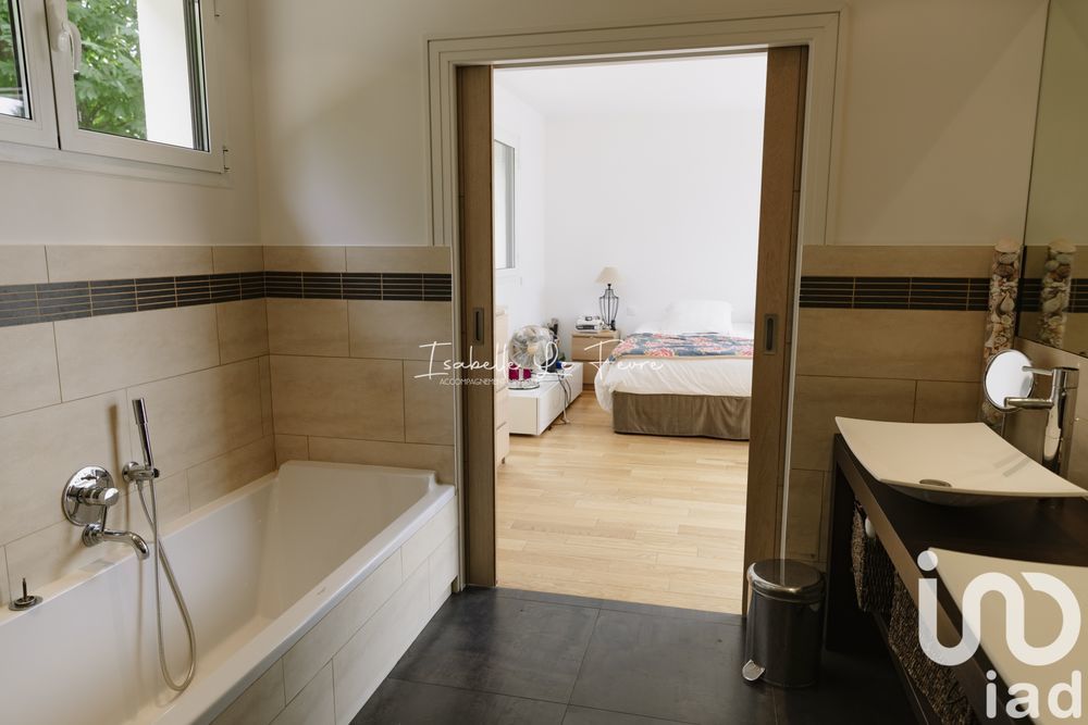 � vendre  Villa Saint-Fargeau-Ponthierry (77310)