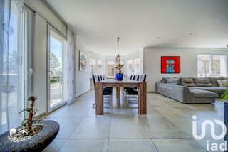  Maison � vendre 10 pi�ces 250 m�