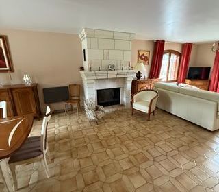  Maison � vendre 8 pi�ces 263 m�