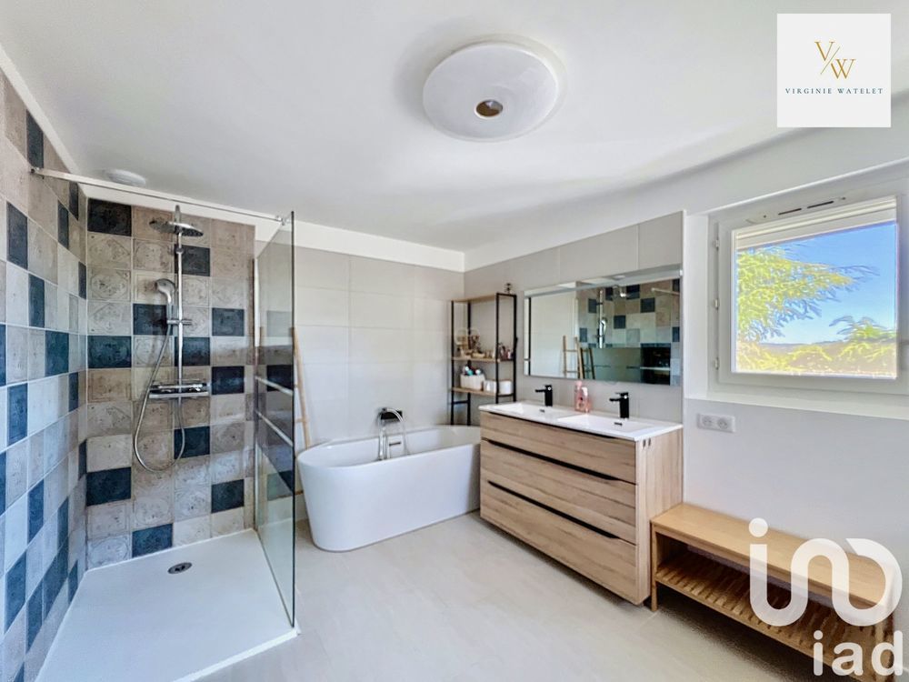 � vendre  Maison Saint-Cl�ment-de-Rivi�re (34980)