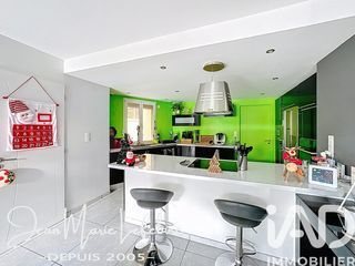  Maison � vendre 4 pi�ces 163 m�