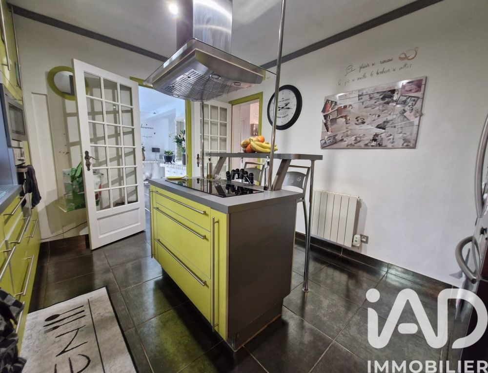 � vendre  Maison Mandres-les-Roses (94520)