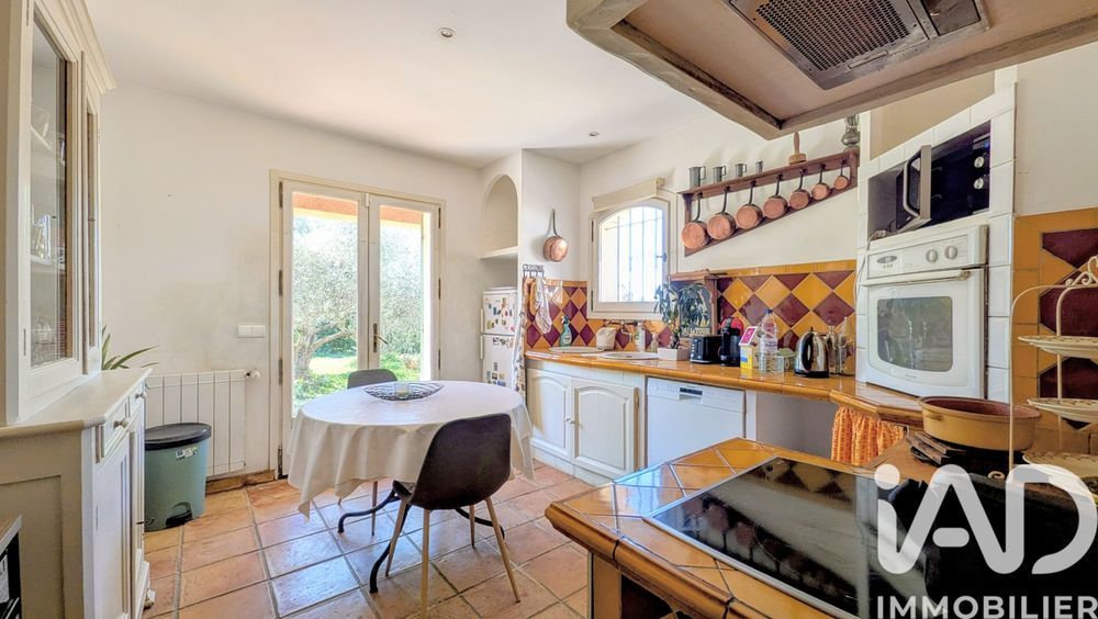 � vendre  Maison Saint-Cyr-sur-Mer (83270)