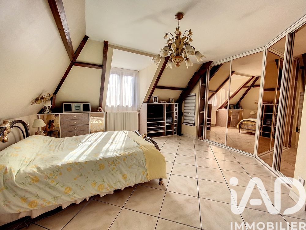 � vendre  Villa Saint-Denis (93200)