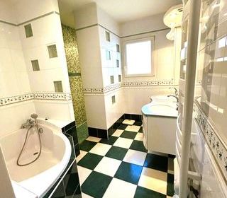  Maison � vendre 6 pi�ces 182 m�