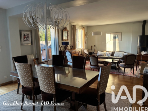   Vente Maison/villa 8 pi�ces Maison - 8 pi�ce(s) - 151 m�