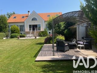  Villa � vendre 9 pi�ces 225 m�