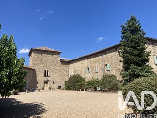  Maison � vendre 15 + pi�ces 896 m�