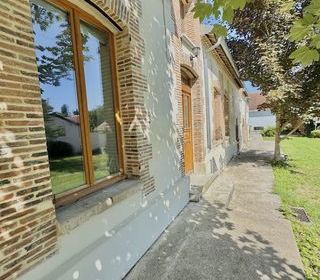  Maison � vendre 8 pi�ces 240 m�