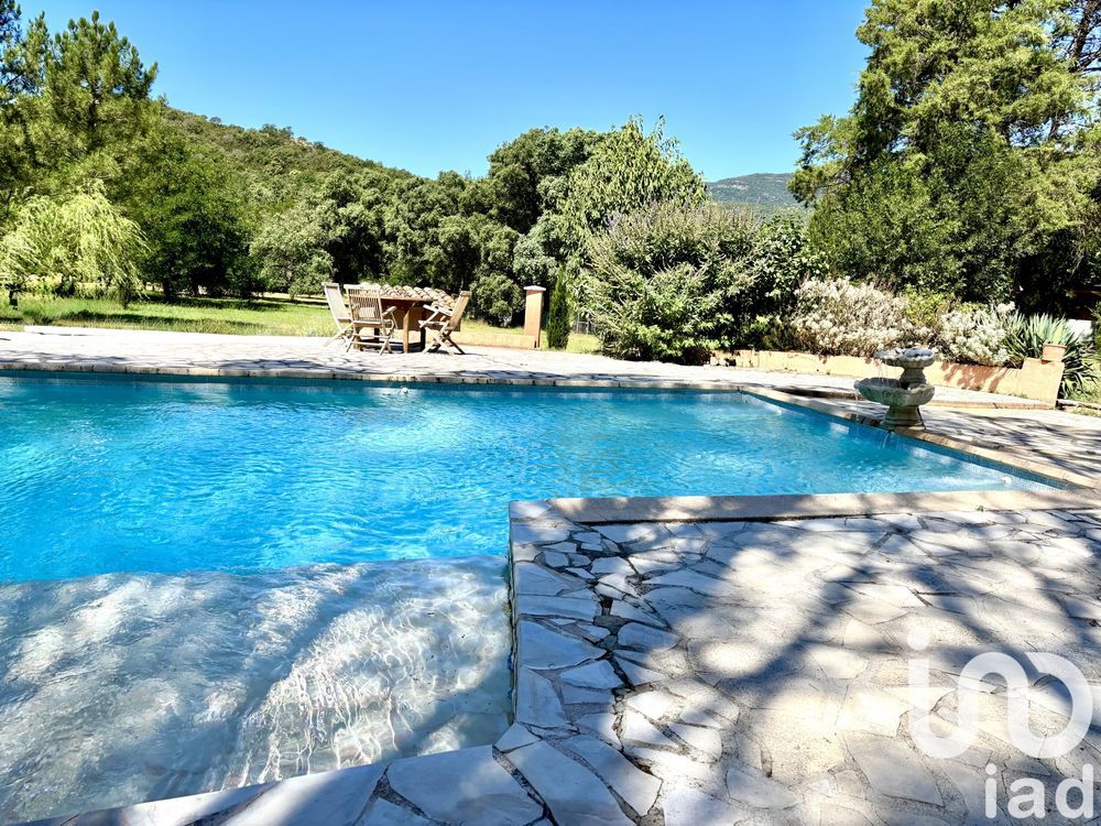 � vendre  Maison Bormes-les-Mimosas (83230)