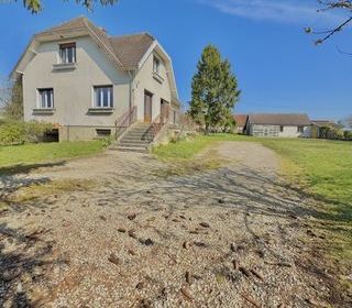  Maison � vendre 7 pi�ces 185 m�