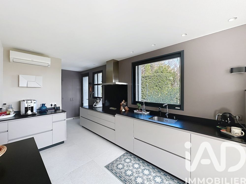 � vendre  Maison Villeneuve-l�s-Avignon (30400)