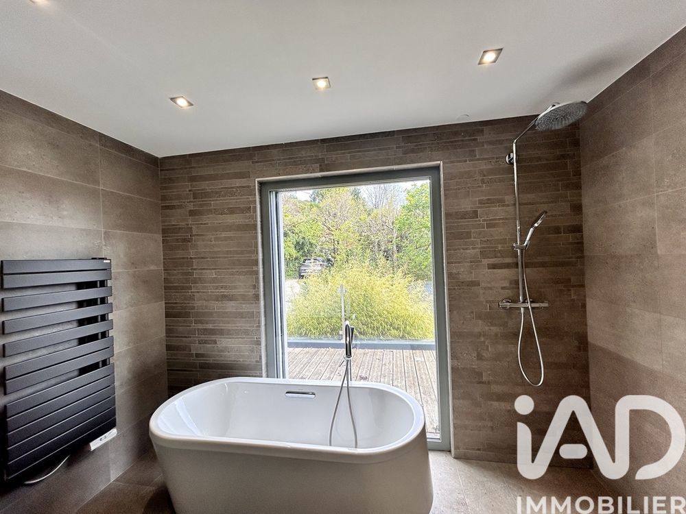 � vendre  Villa La Tronche (38700)