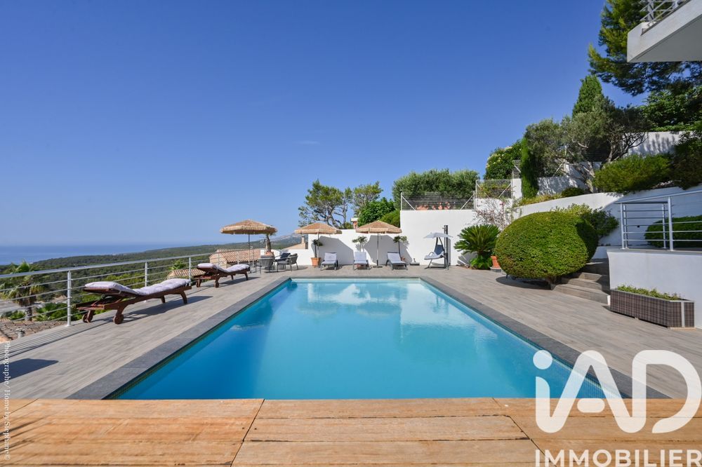 � vendre  Villa Carnoux-en-Provence (13470)