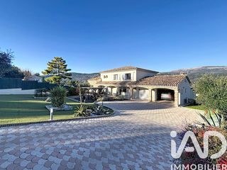  Maison � vendre 7 pi�ces 251 m�