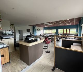  Immeuble � vendre 374 m�