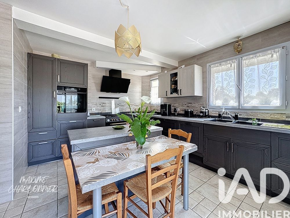 � vendre  Maison Barbizon (77630)