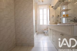  Maison � vendre 4 pi�ces 205 m�