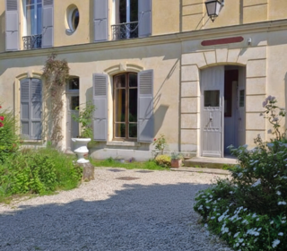  Maison � vendre 9 pi�ces 300 m�