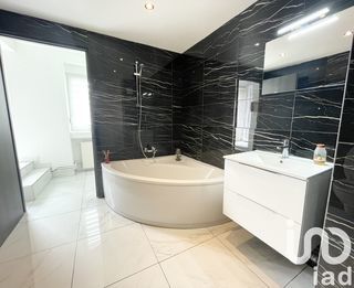  Appartement � vendre 6 pi�ces 91 m�