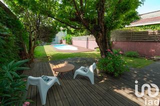  Maison � vendre 10 pi�ces 260 m�